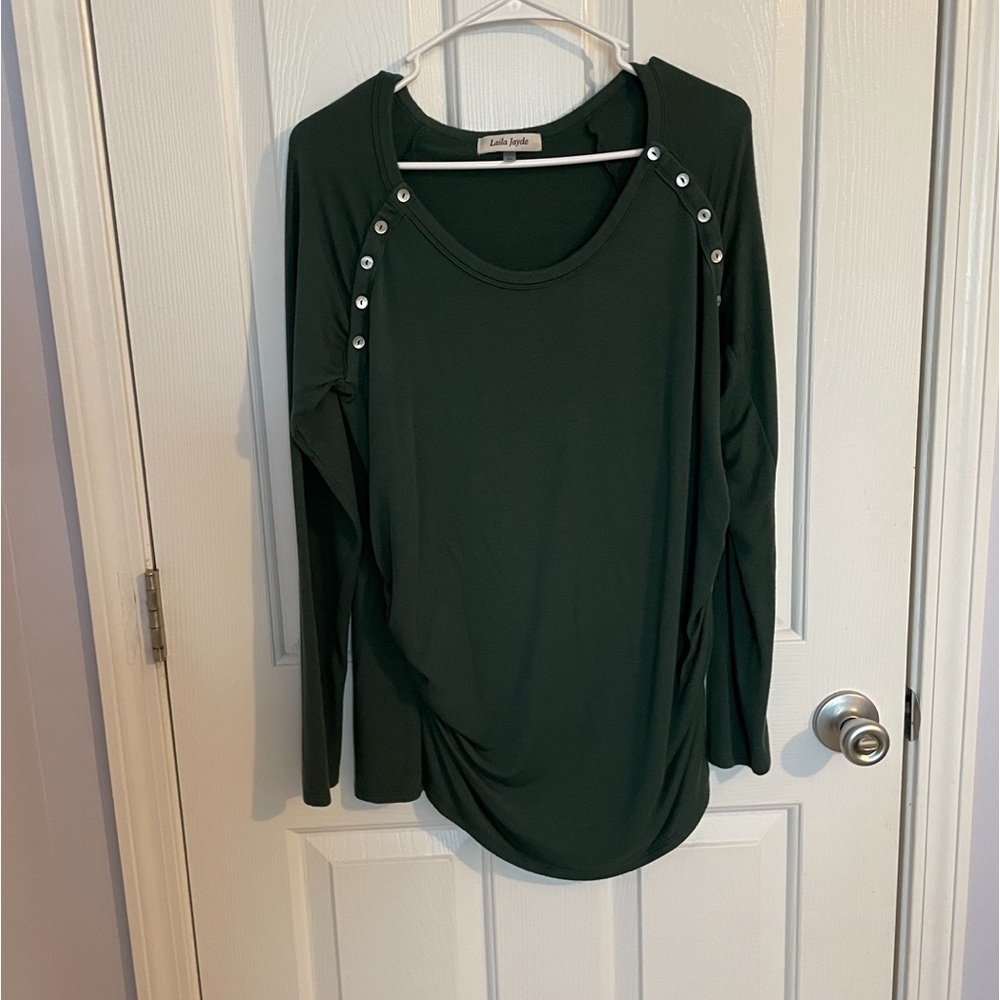 Long sleeve maternity top